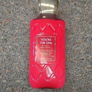 Bath & Body Works You’re The One Daily Nourishing Body Lotion - Pink